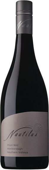 Southern Valleys Pinot Noir image number null