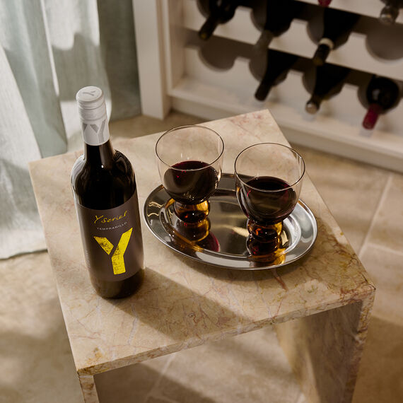 Y Series Tempranillo image number null