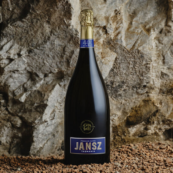 Limited Edition 40 Years Premium Cuv&eacute;e Magnum image number null