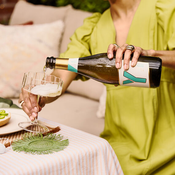 Y Series Cuv&eacute;e image number null